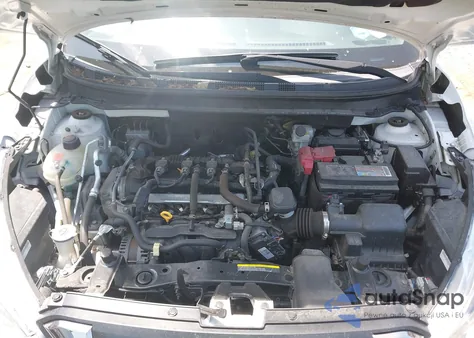 2019 Nissan Kicks Sr from USA, damaged, VIN 3N1CP5CU9KL511445